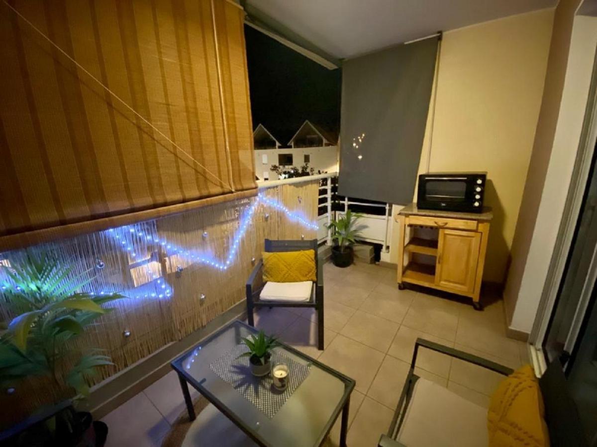 Appartement Location saisonnière meublée F2 St Leu face océan à 1 min plage à Saint-Leu Extérieur photo